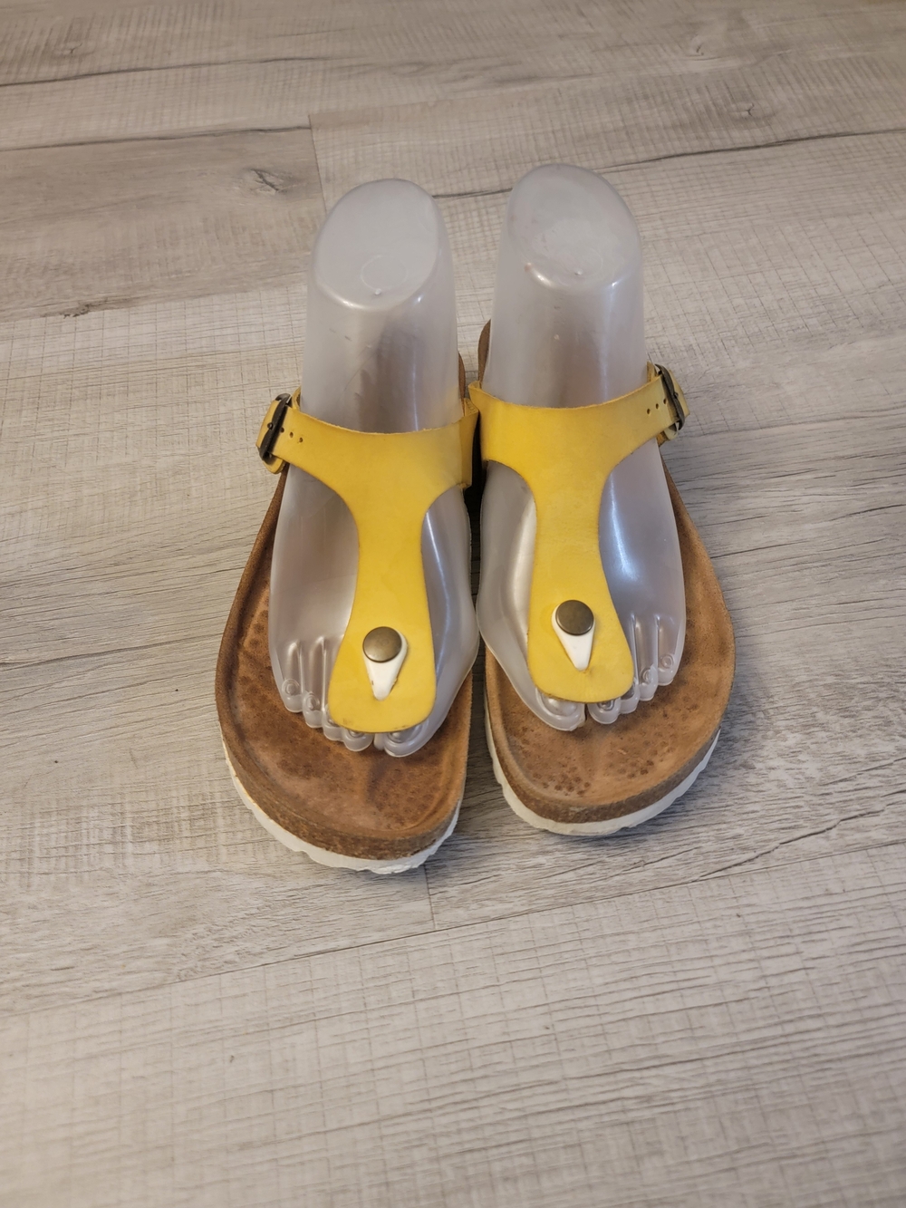 Women’s Yellow Toe-Post Platform Sandals with Buckle